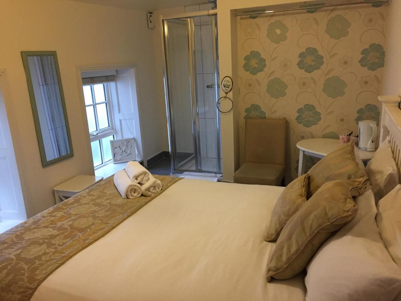 منزل الضيف Salthill  في Prairie House - Boutique Townhouse المظهر الخارجي الصورة